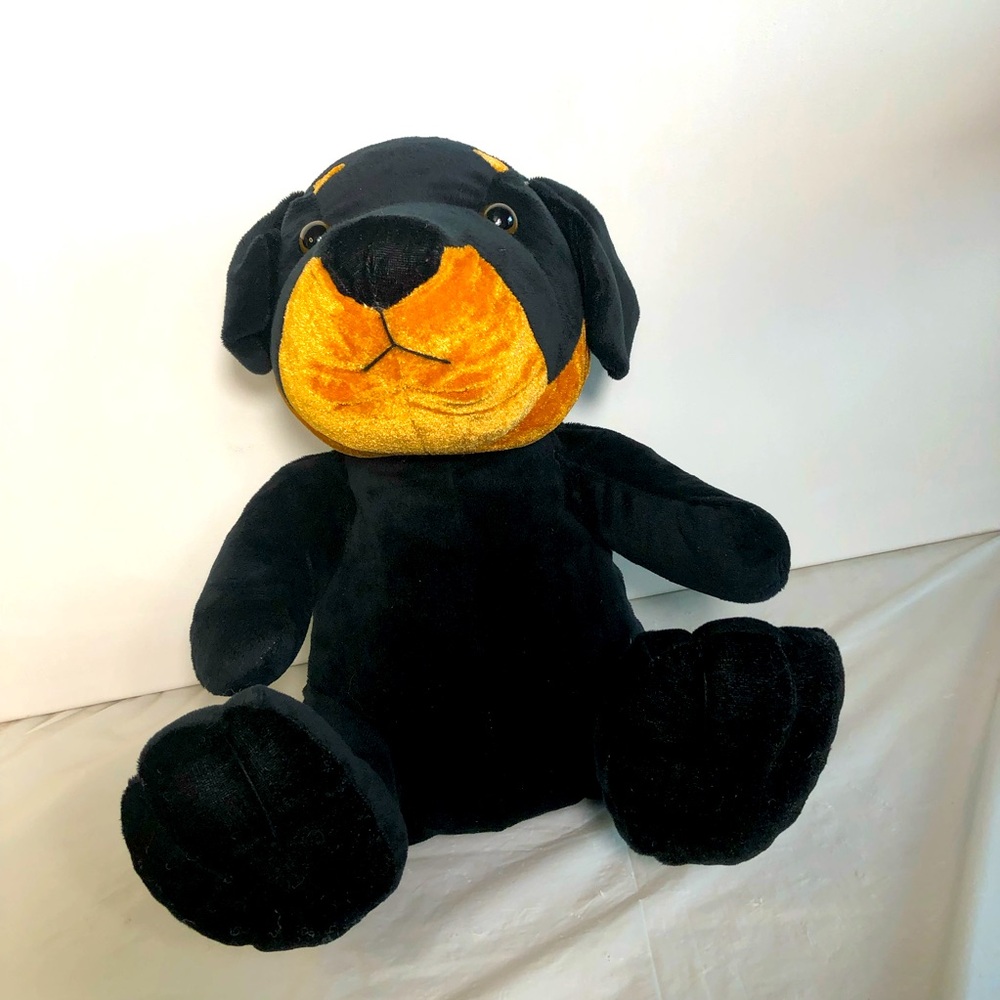 Dog Rottweiler Doberman Tennessee Smokey Dog Plushy Stuffed Animal 14 Inches